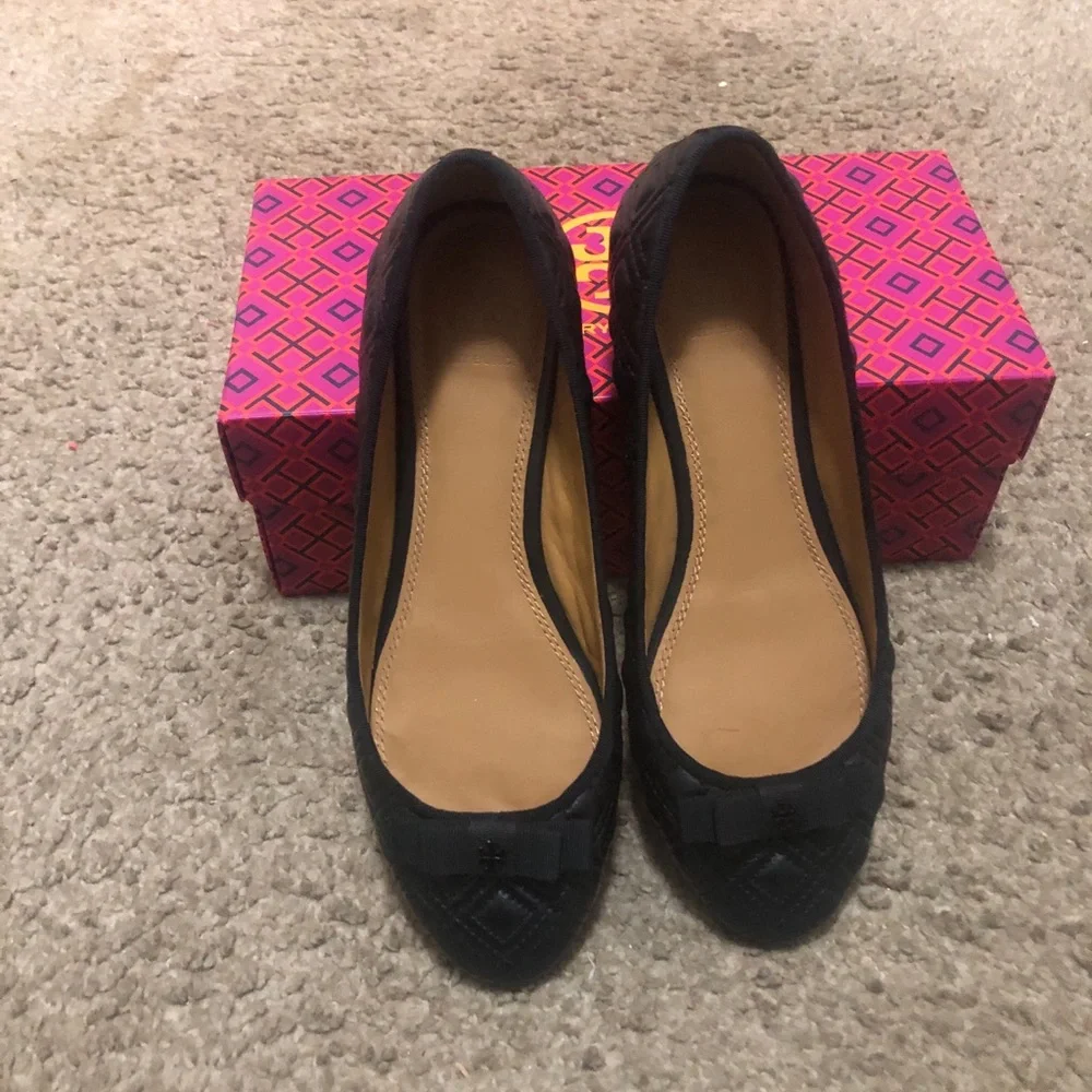 Tory Burch Marion Quilted Leather Ballet Flats  Size 7 GREAT CONDITIONS